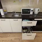 아파트먼트 스케야 아파트 *