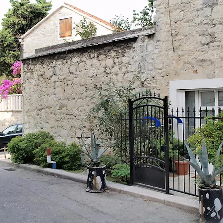 Apartment Skeja *
